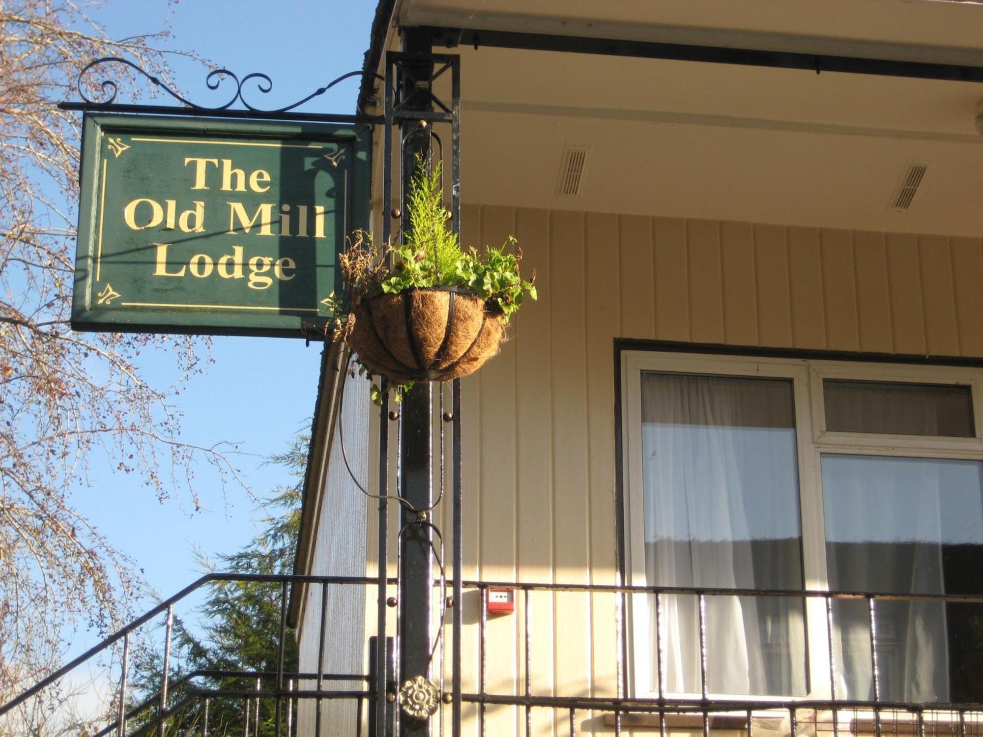 Old Mill Hotel & Lodge Bath Eksteriør billede